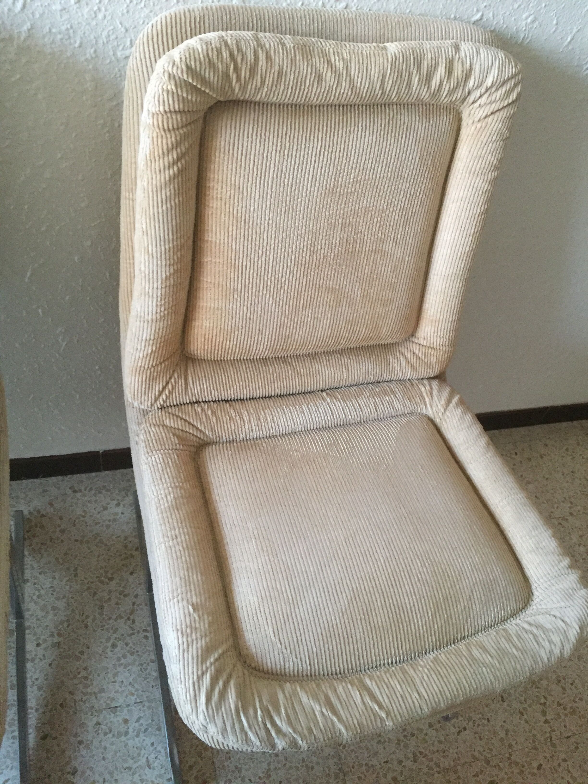 Set of 4 chairs in cream velvet seventies