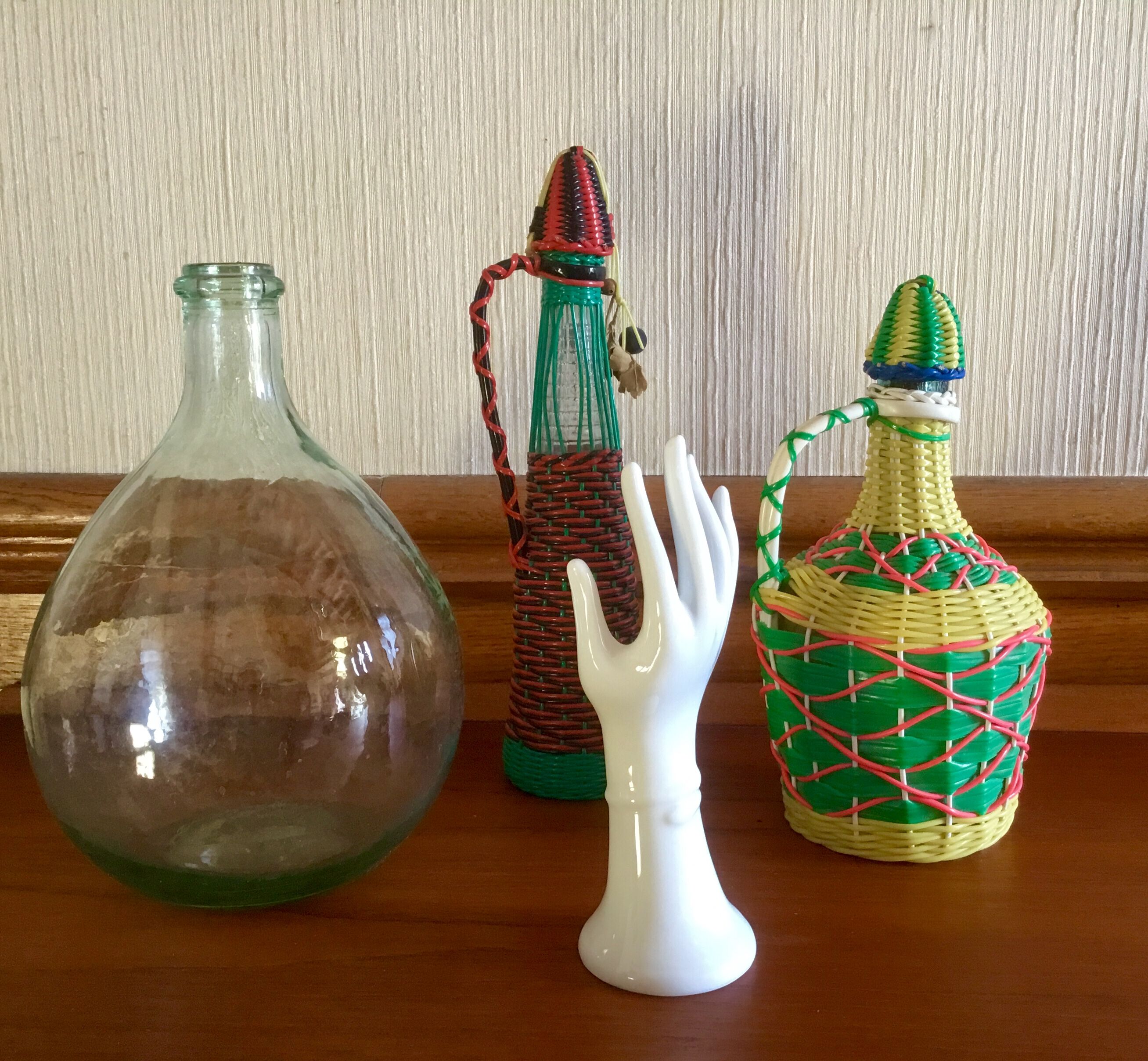 Hand ceramic doilies