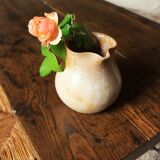 Pitcher Vintage sandstone handle beak pourer