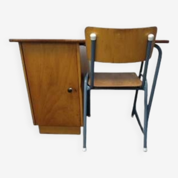 Bureau et chaise de style Bauhaus