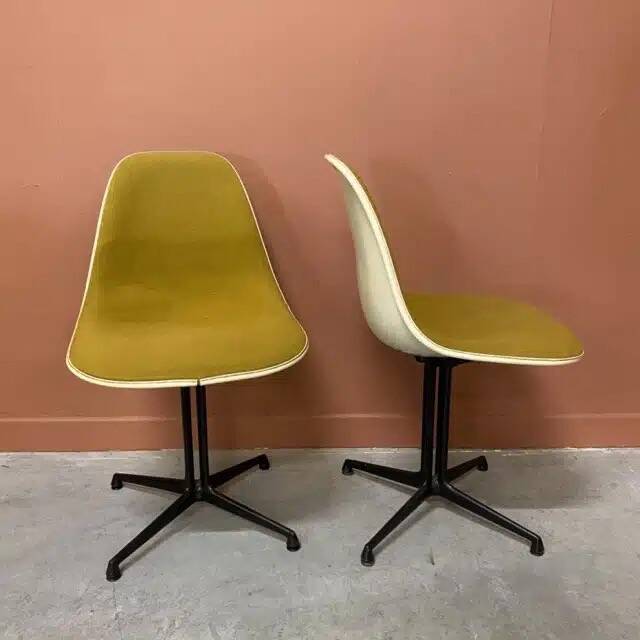 Series of 4 “La Fonda” chairs by Charles and Ray Eames for Vitra