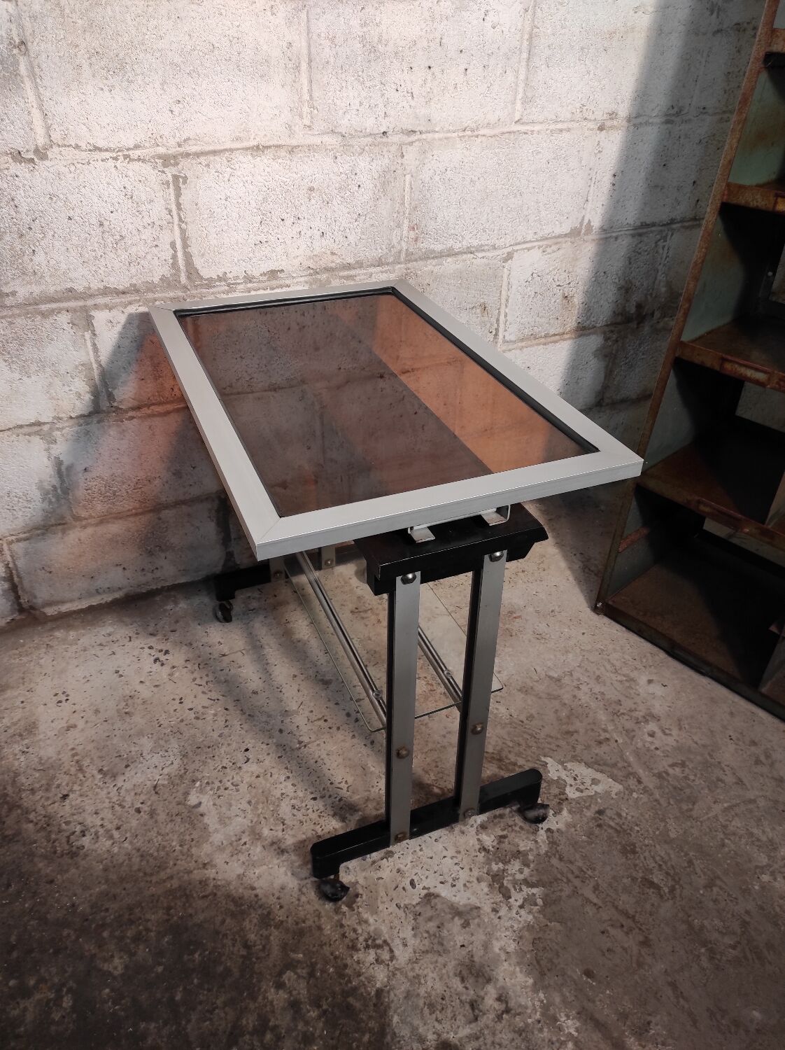 1970 glass and metal service