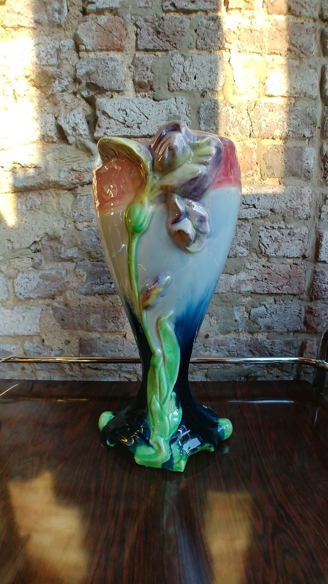 Vase in dabbling