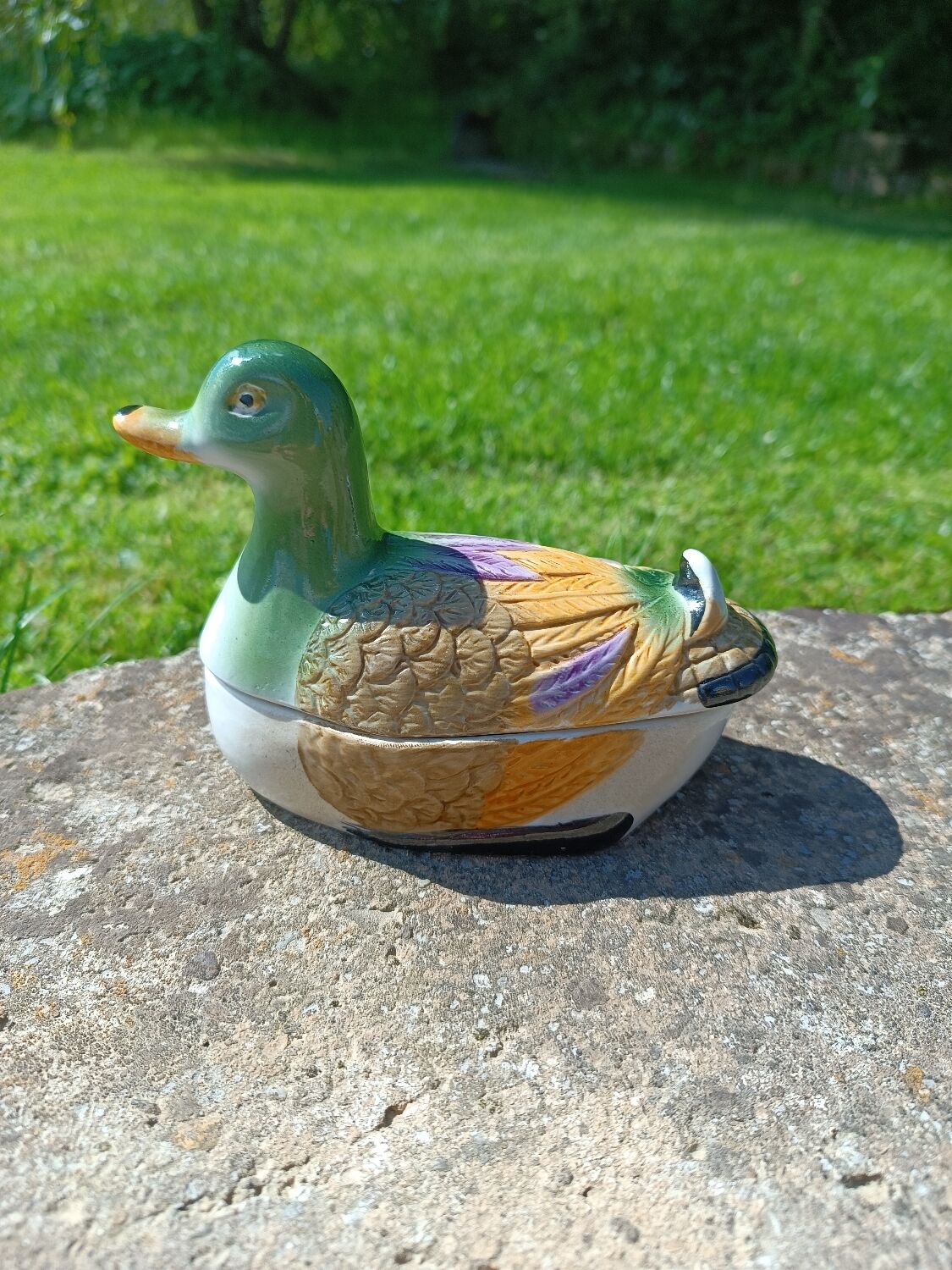 Empty pocket in slurry