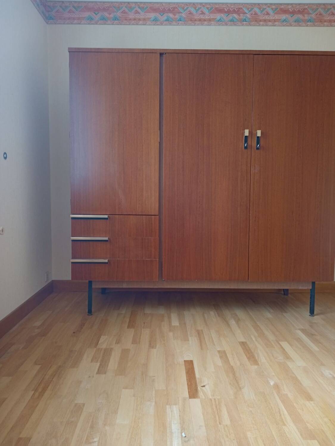 Vintage 3-door wardrobe
