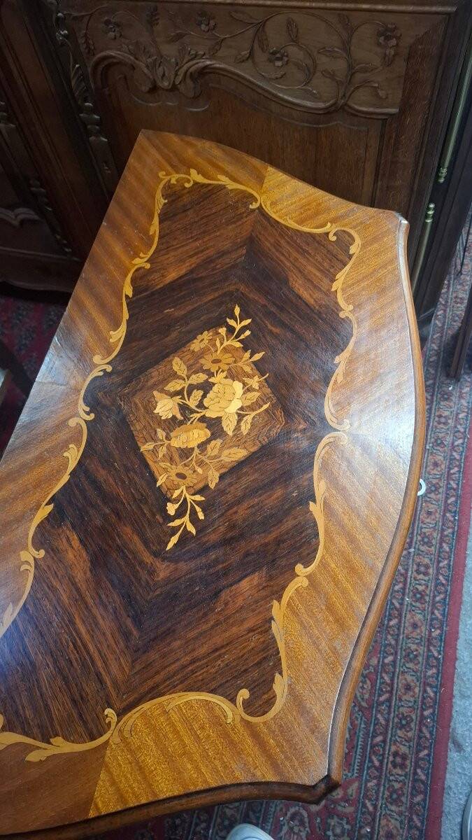 Louis XV style commode in marquetry