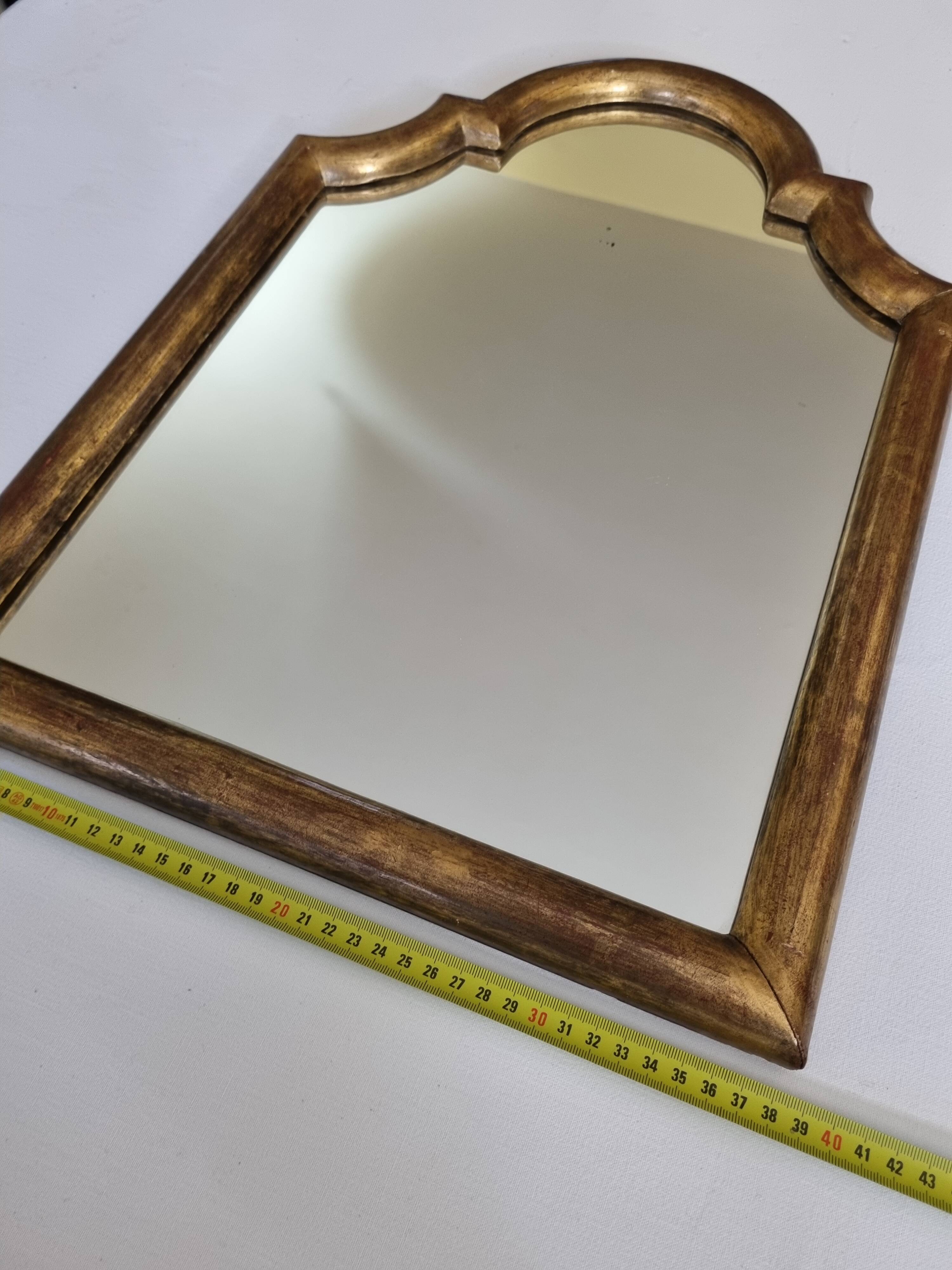 Stucco and wood fireplace mirror 53x38 cm