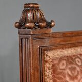 Chaise Curule en Noyer massif, goût Renaissance – Fin XIXe