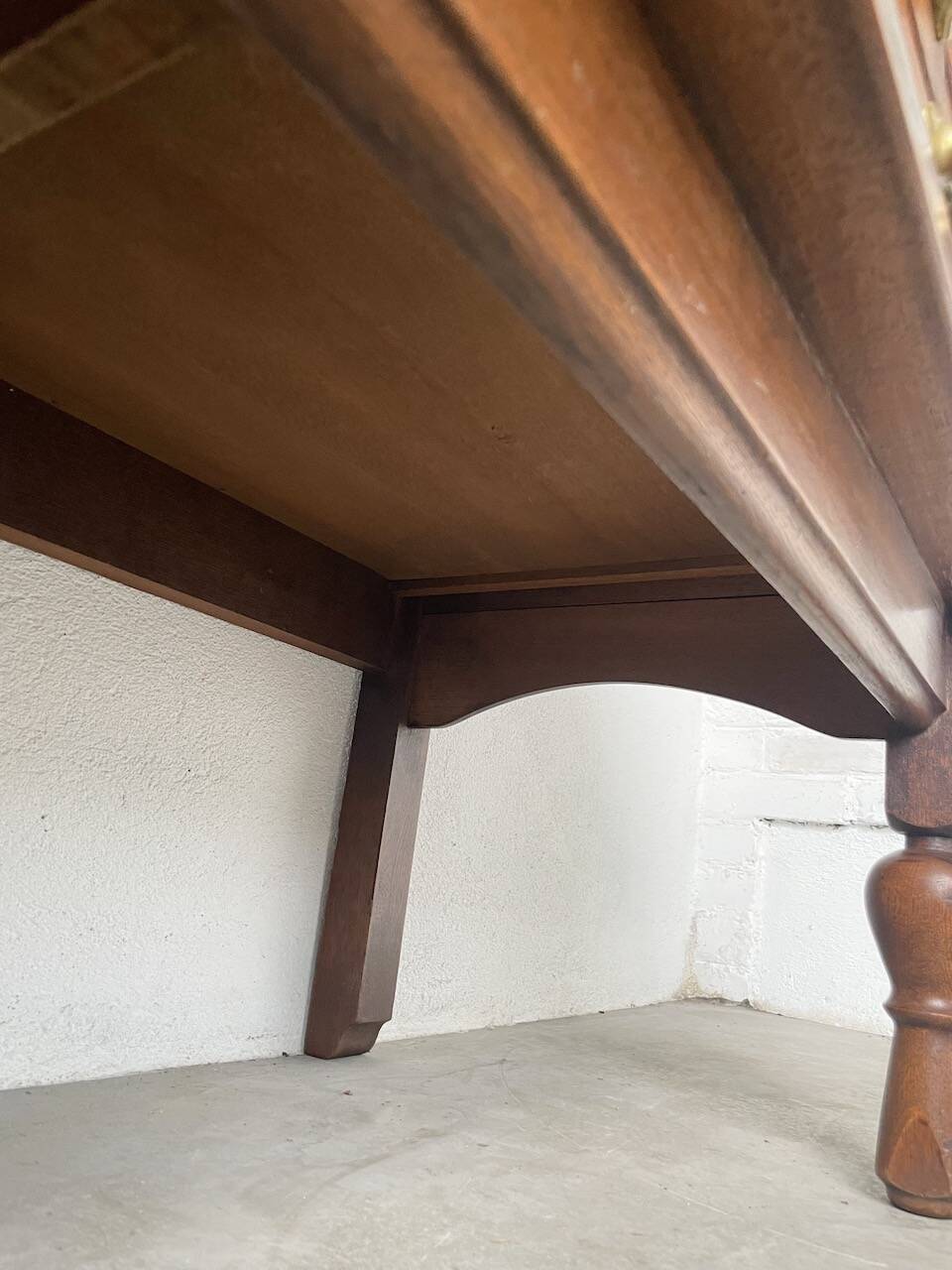 Guillerme and Chambron oak chest of drawers