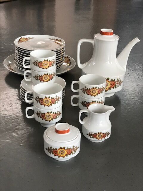 Seventies porcelain tea or coffee set