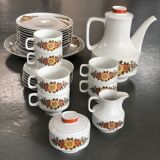 Seventies porcelain tea or coffee set