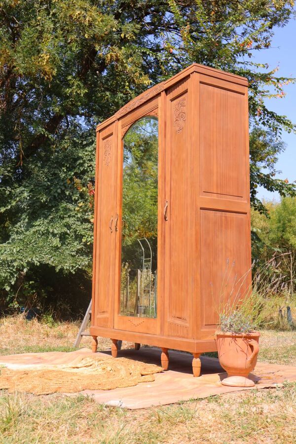 Grande armoire art déco bois exotique