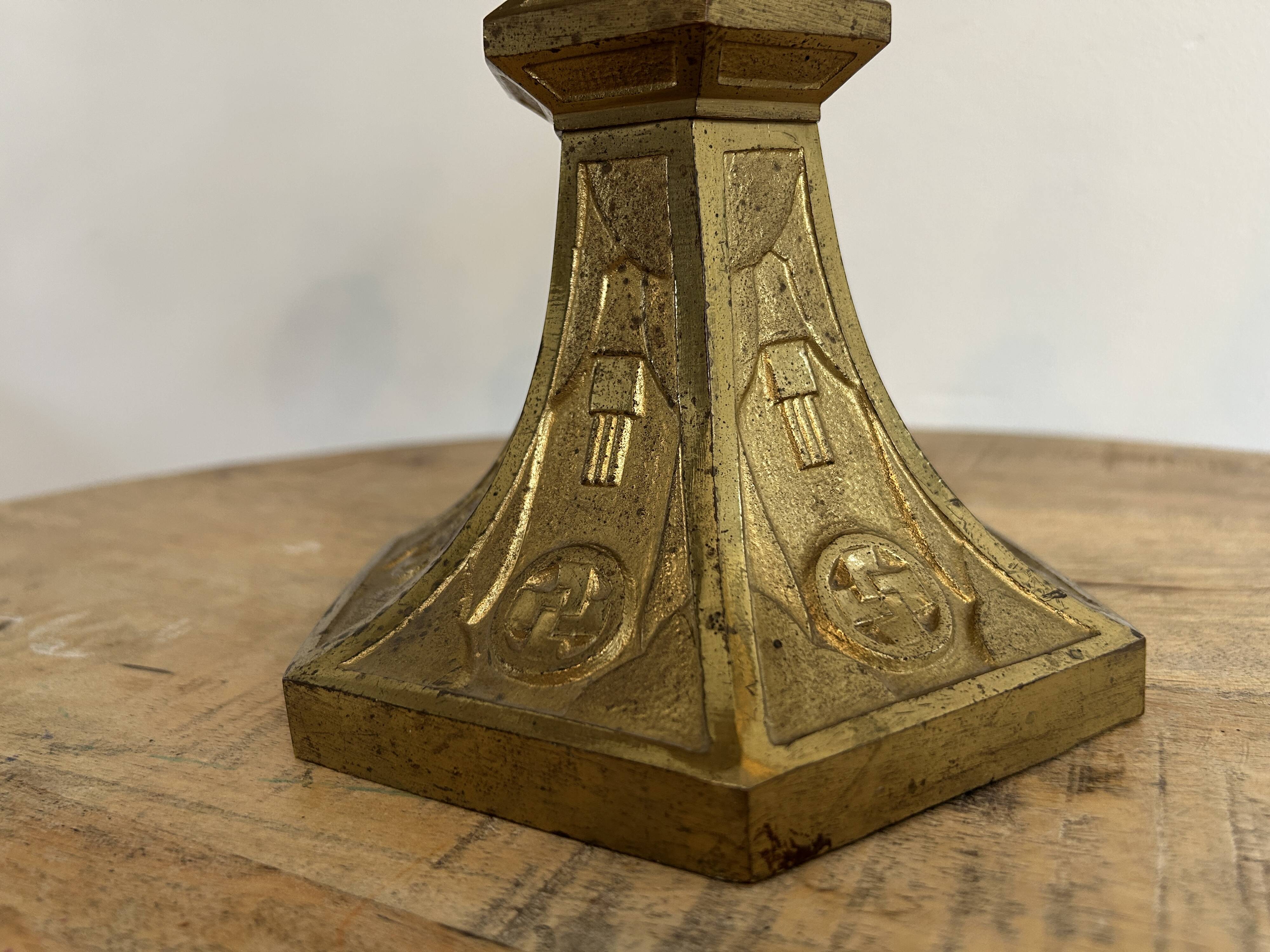 Paire de candélabres en bronze doré d'époque ART DECO
