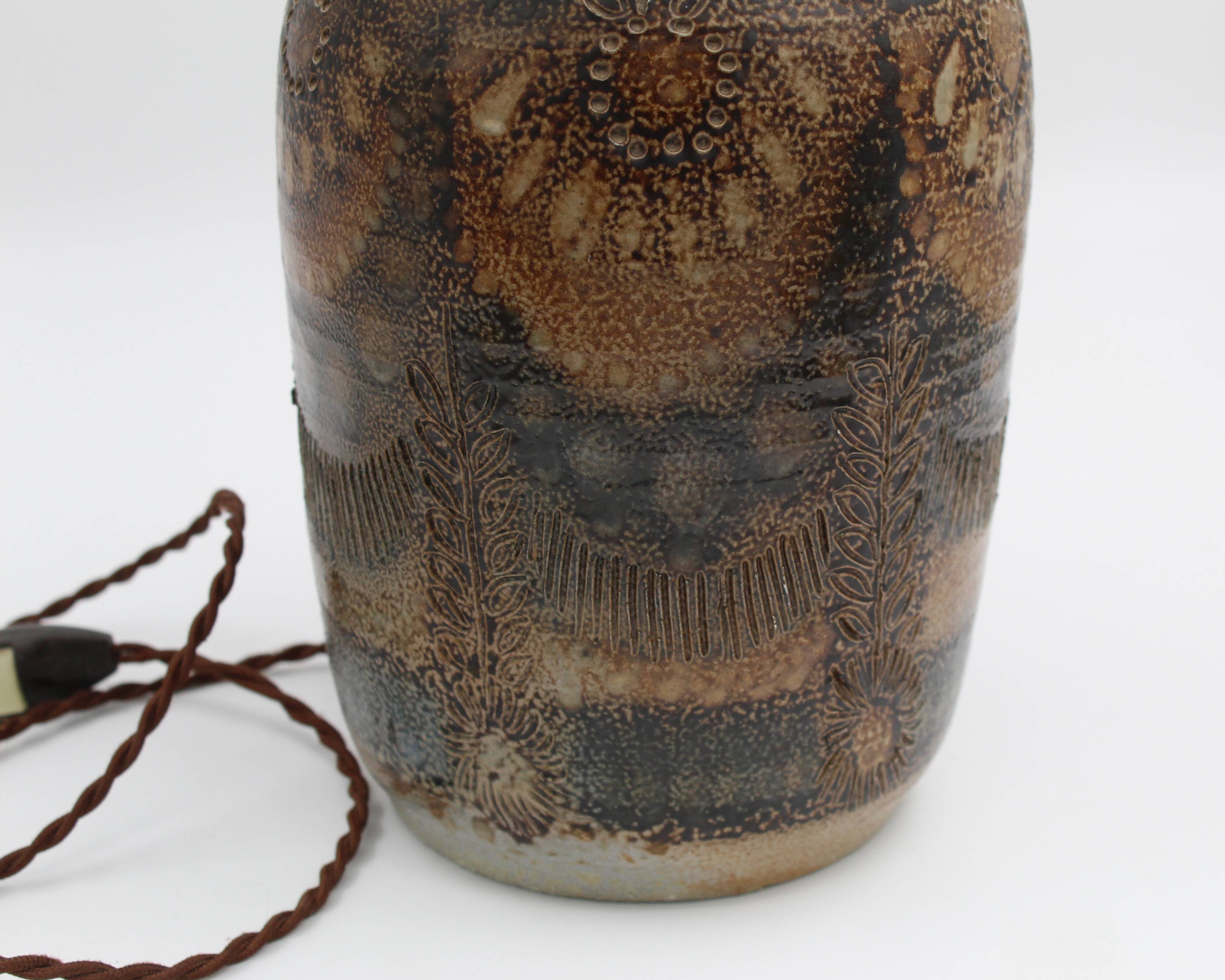 Ceramic lamp base signed jc courjault keraluc in quimper circa 1970