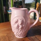 Iris pitcher