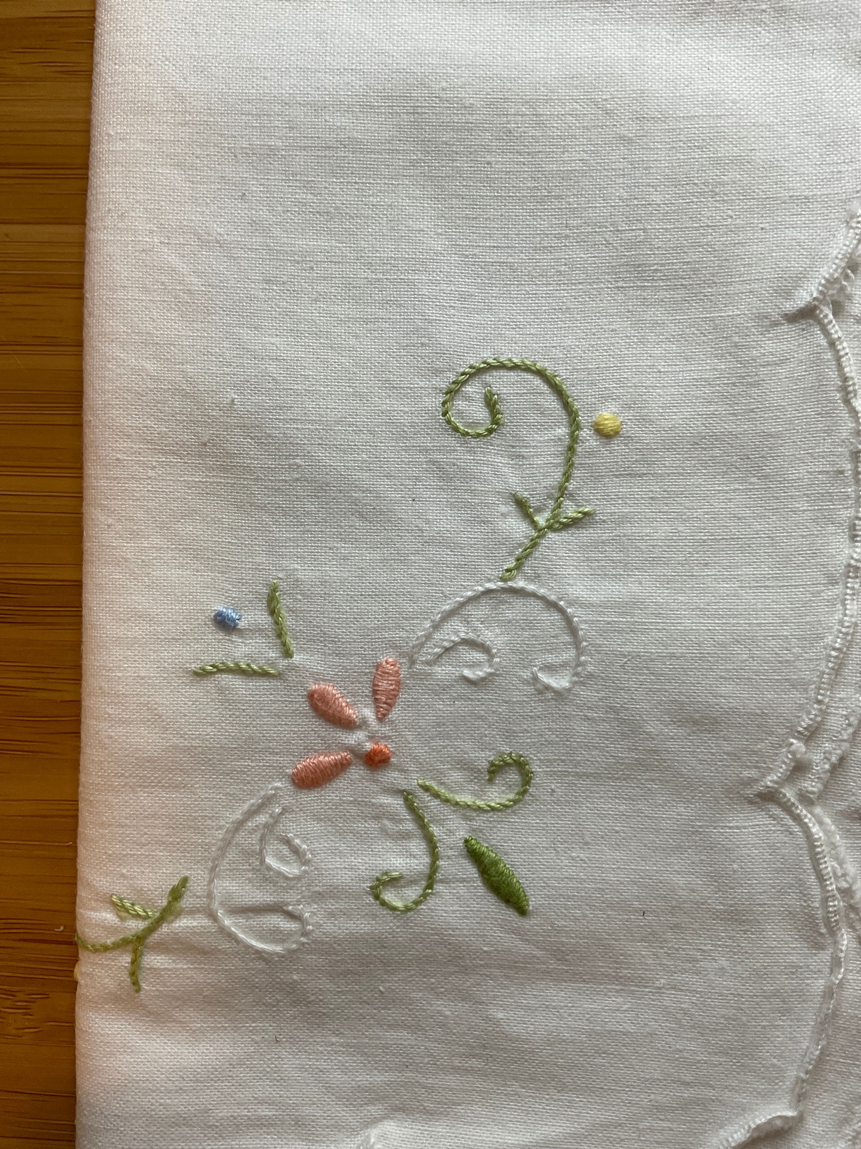 Five cotton napkins and hand embroidery