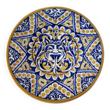 Ancienne assiette en céramique ou faïence espagnole fabriquée et peinte à la main Milieu du siècle