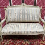 Louis XVI style bench carved with original fabrics and silks