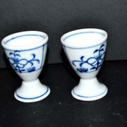 Set of 2 vintage coquetiers in white porcelain Copenhagen style