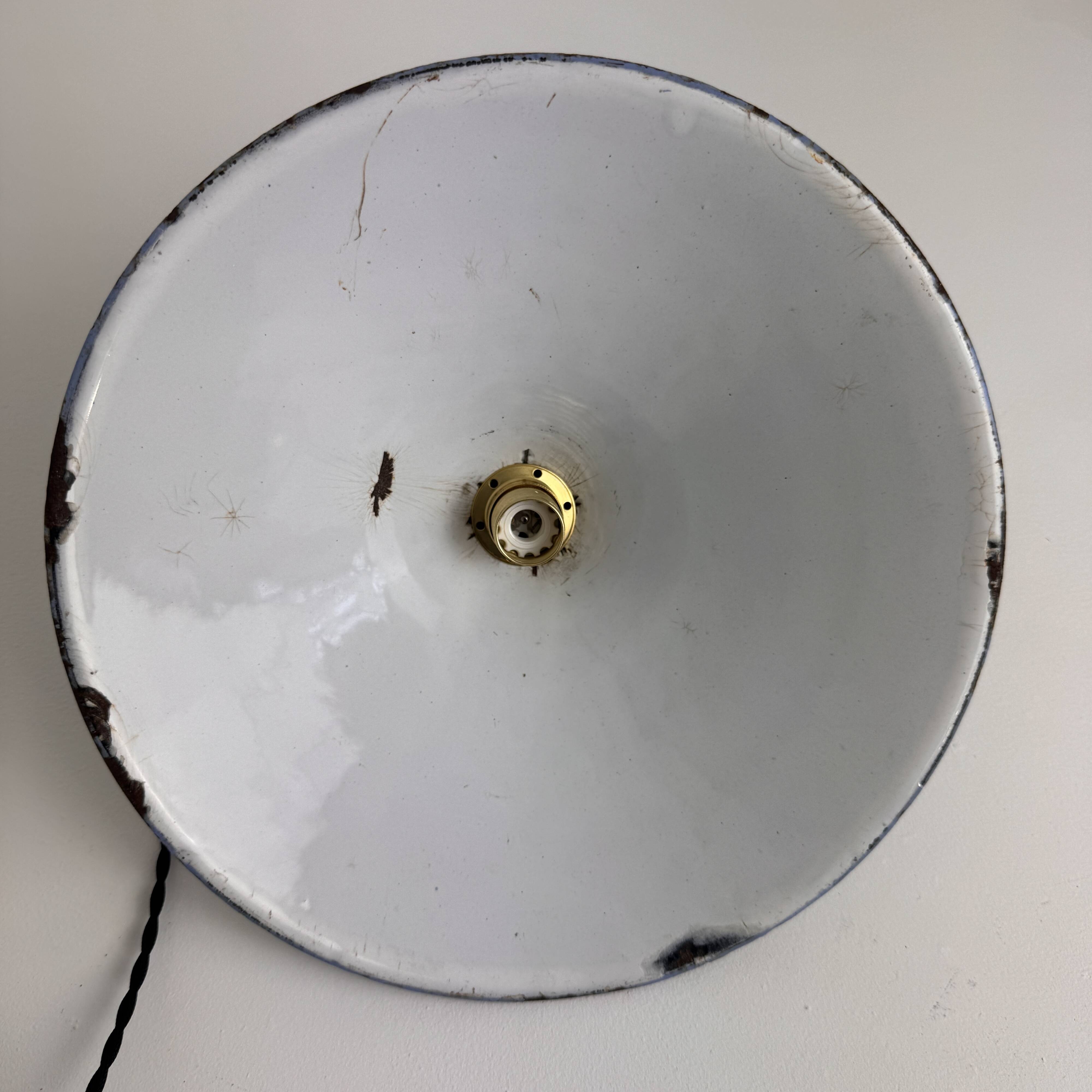 Pair of enamelled industrial conical suspensions