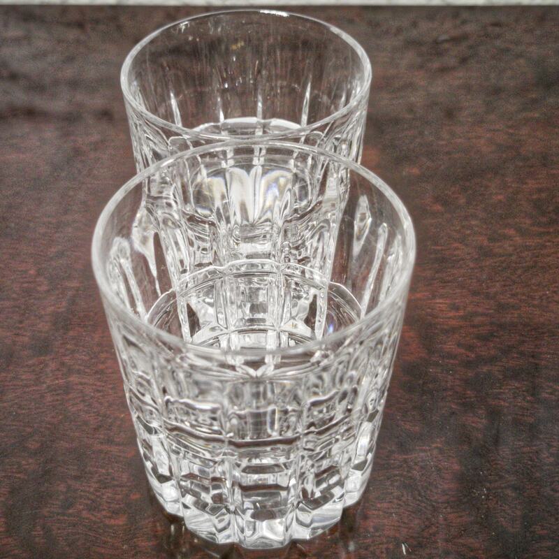 Crystal whiskey glass duo