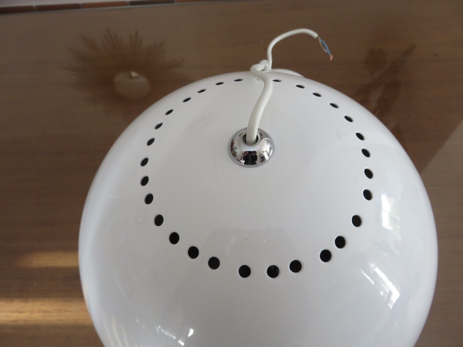 Vintage pendant lamp in white lacquered metal 80s