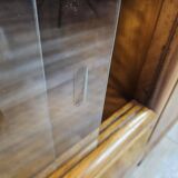 1940s Art Decò dressing table in blond walnut with sliding glass