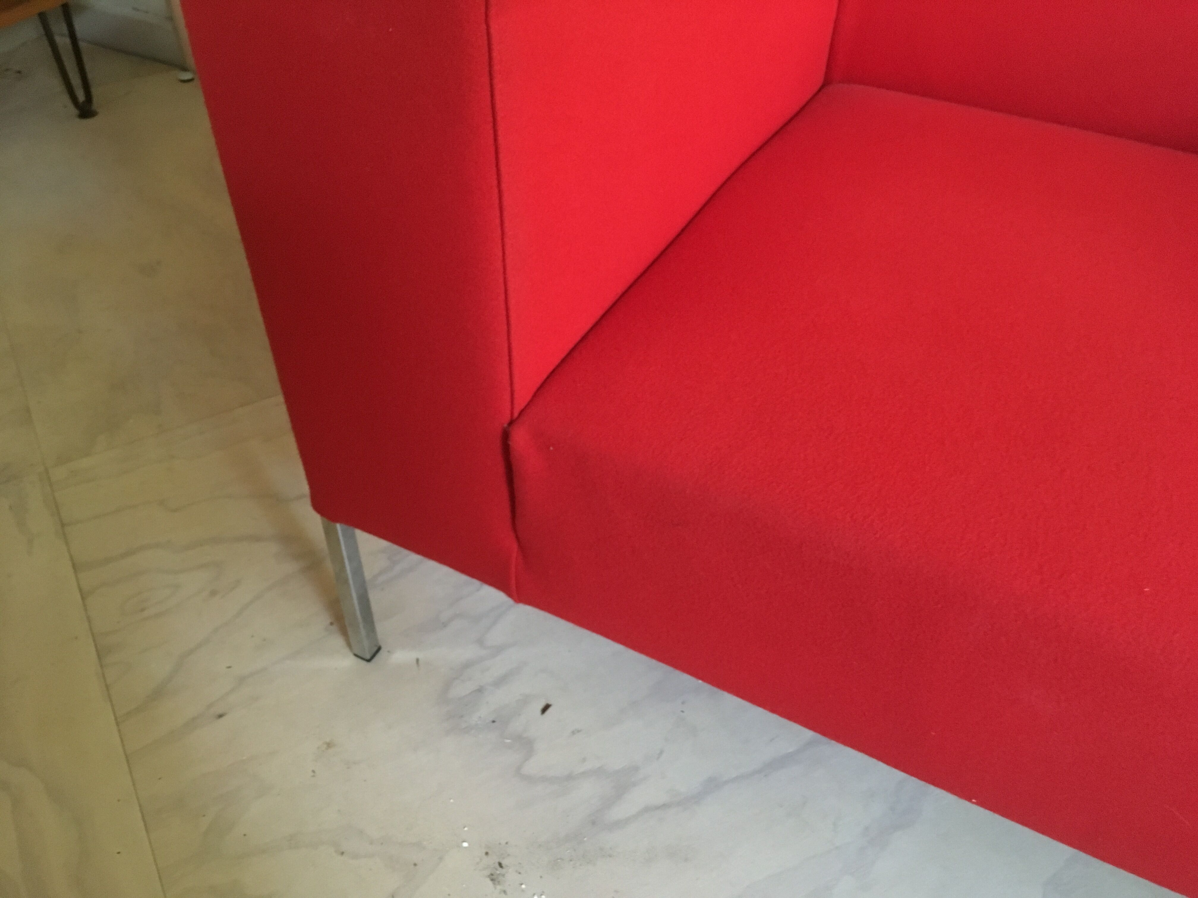 Red sofa Allen MDF Italia by Bruno FATTORINI 1998