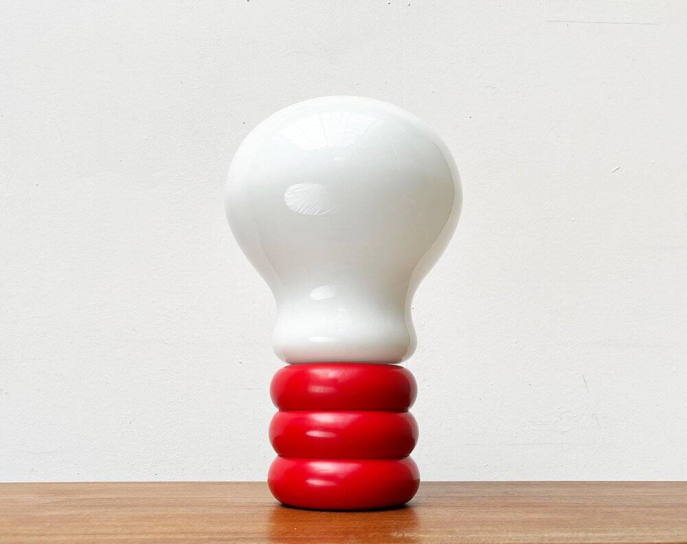 Giant table lamp or floor lamp in the shape of a light bulb from the mid-century German space age by Ingo Maurer for M Design, 1960s.