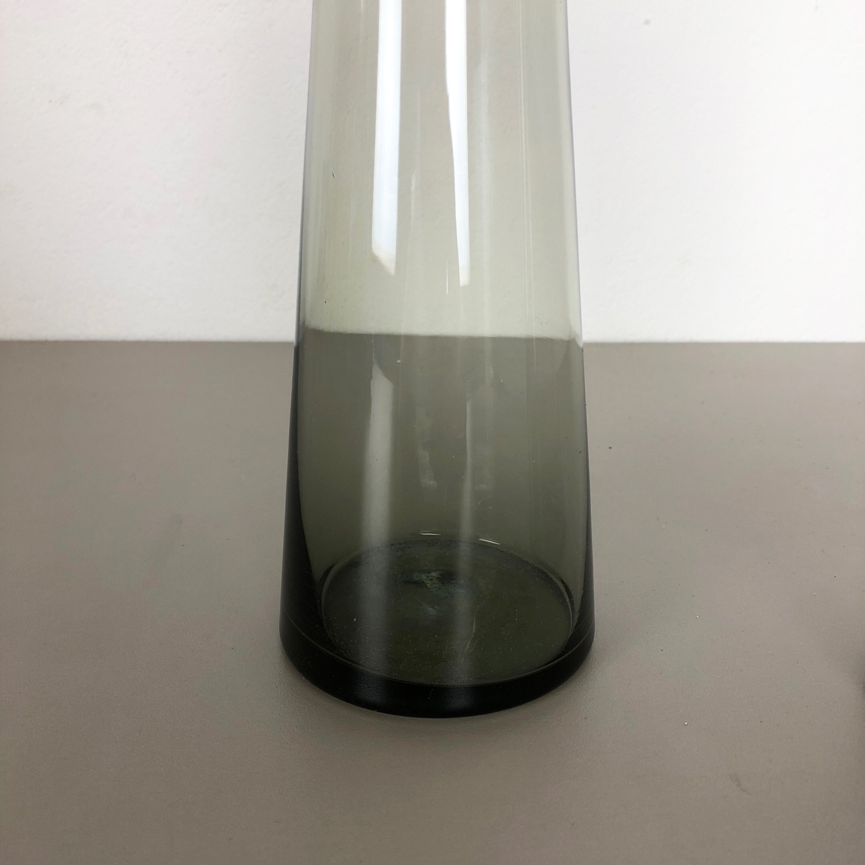 1960s set of 2 turmalin vases by Wilhelm Wagenfeld for WMF, Germany