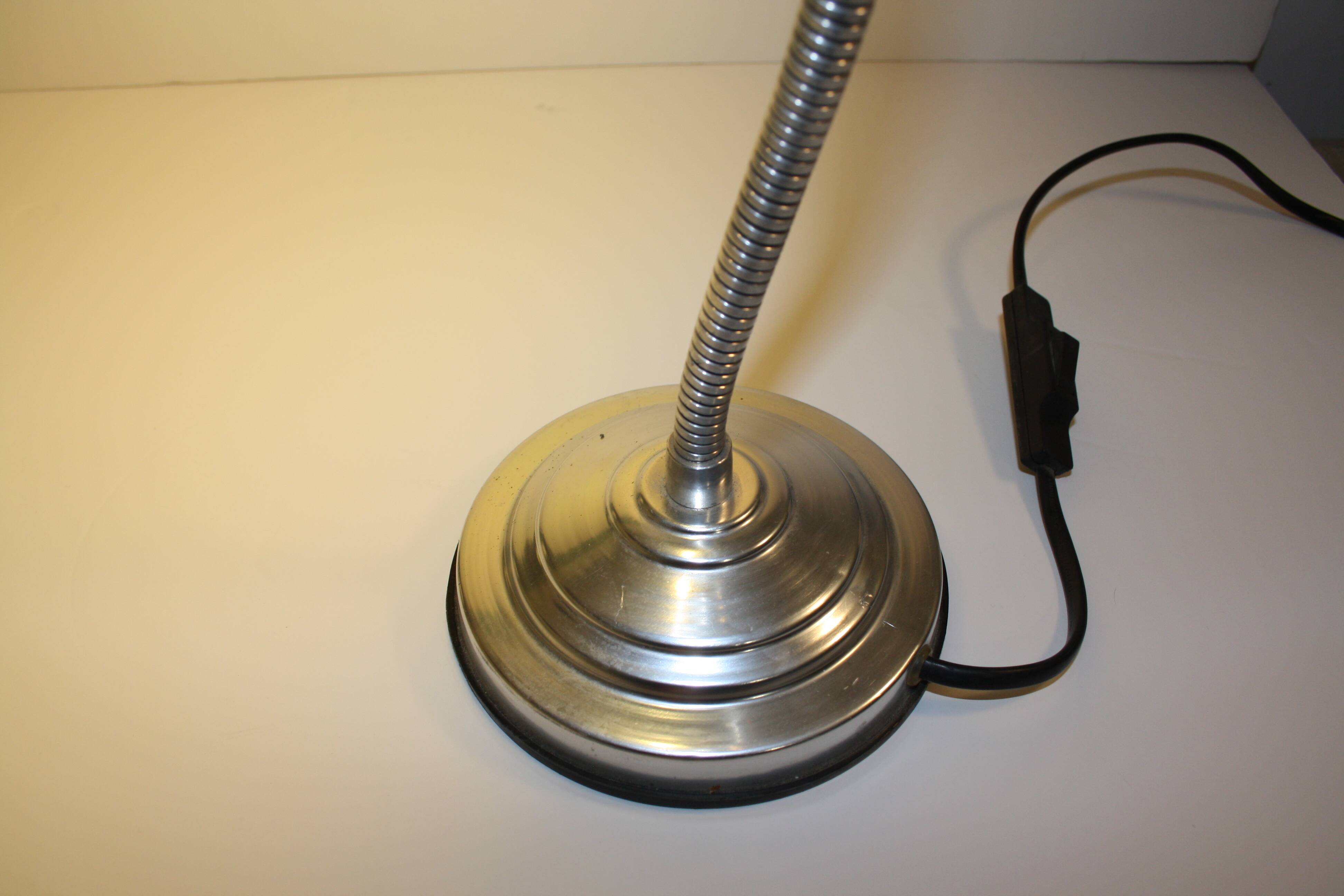 Vintage articulated desk lamp