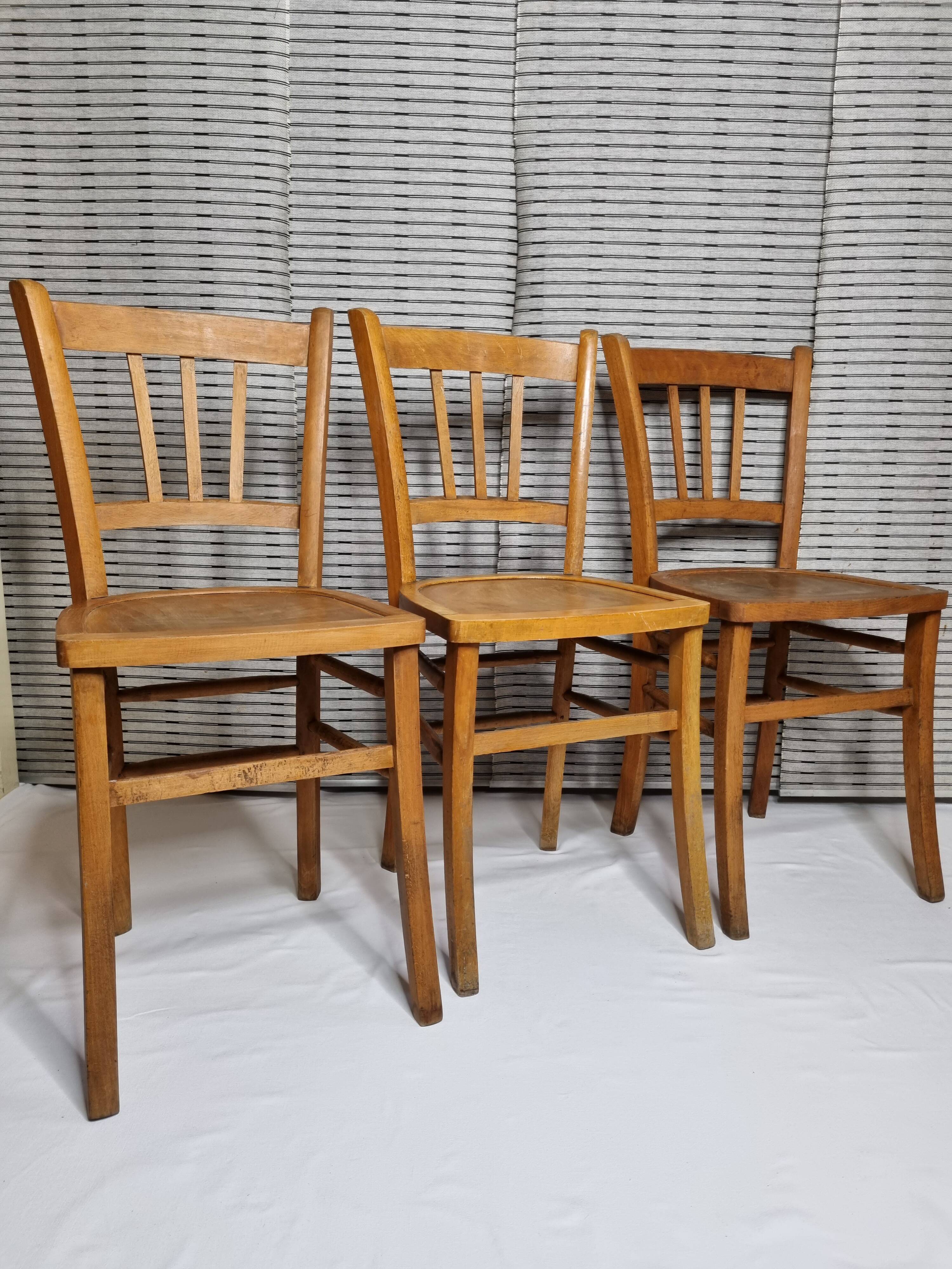 Ensemble de trois chaises bistrot vintage "Luterma", années 40/50