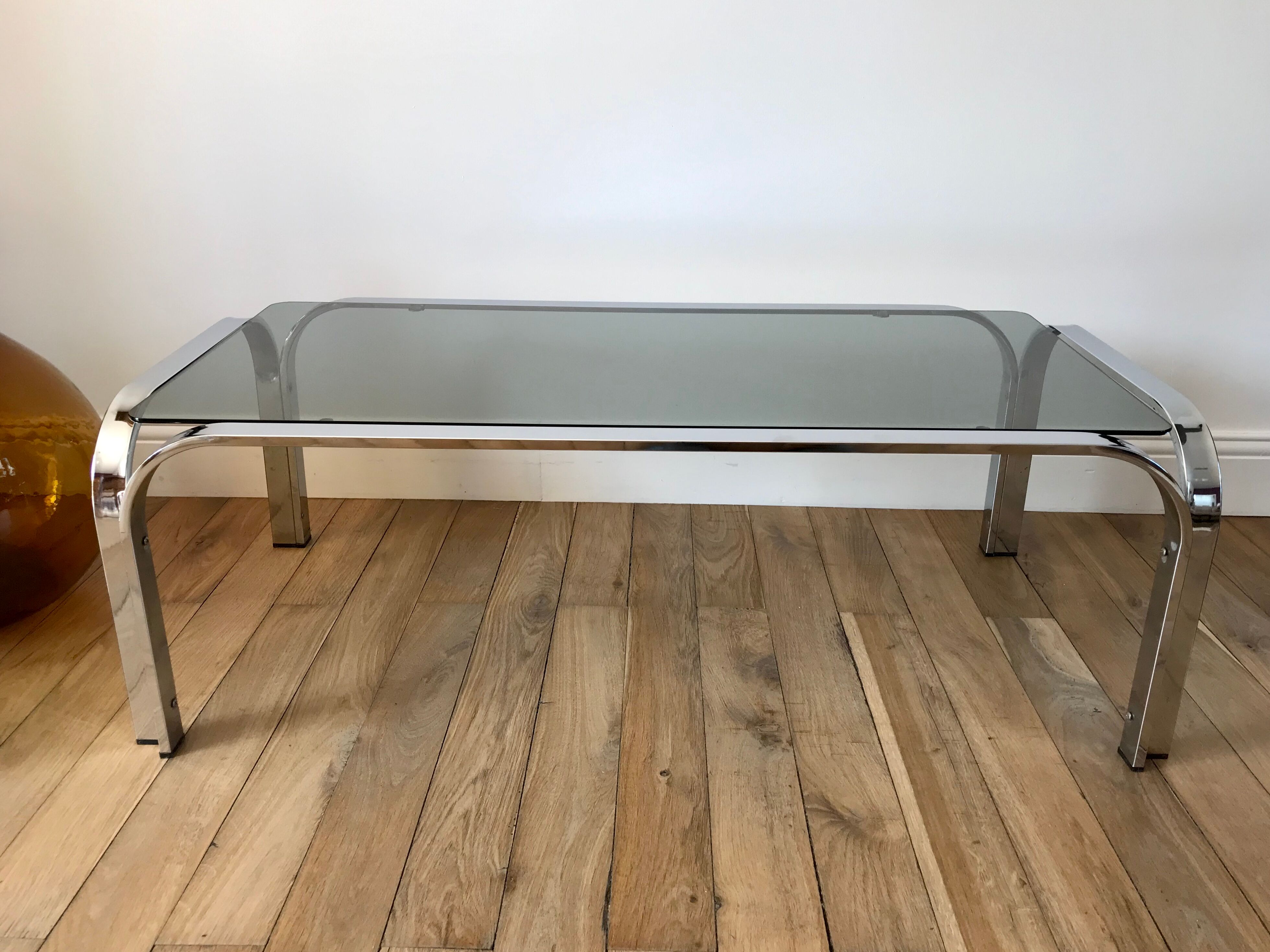 Coffee table in smoked glass and chrome 70s