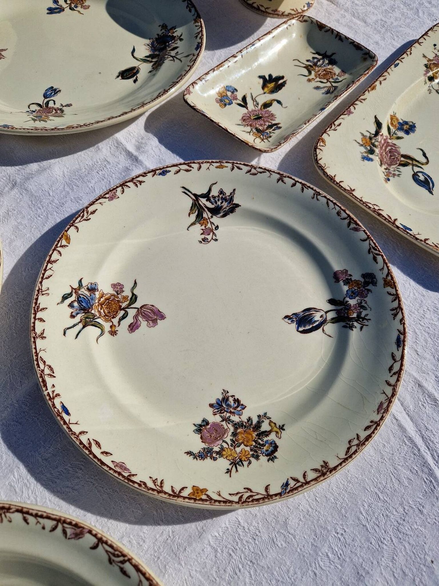Clairefontaine earthenware plate and fruit bowl set, Saxe model