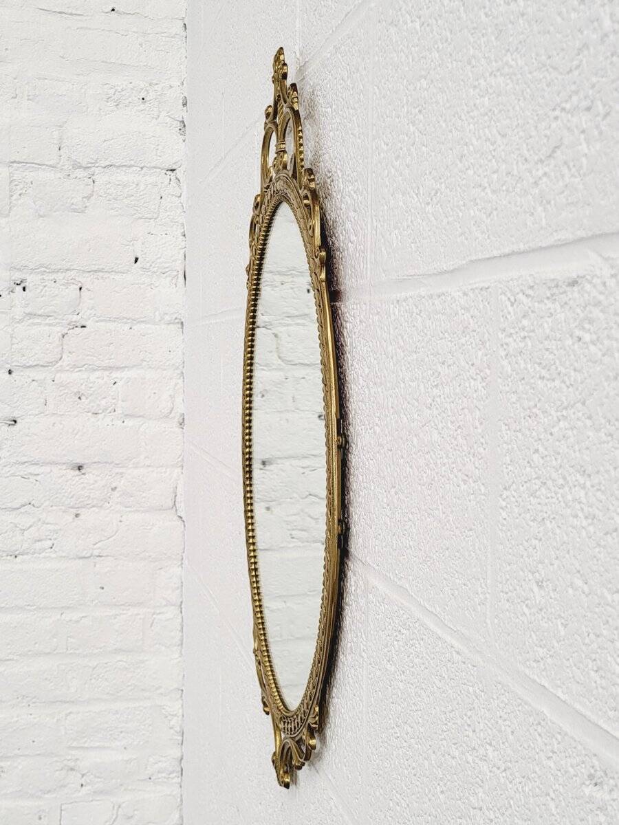 Miroir Médaillon Ovale en Laiton, Italie, 1950s