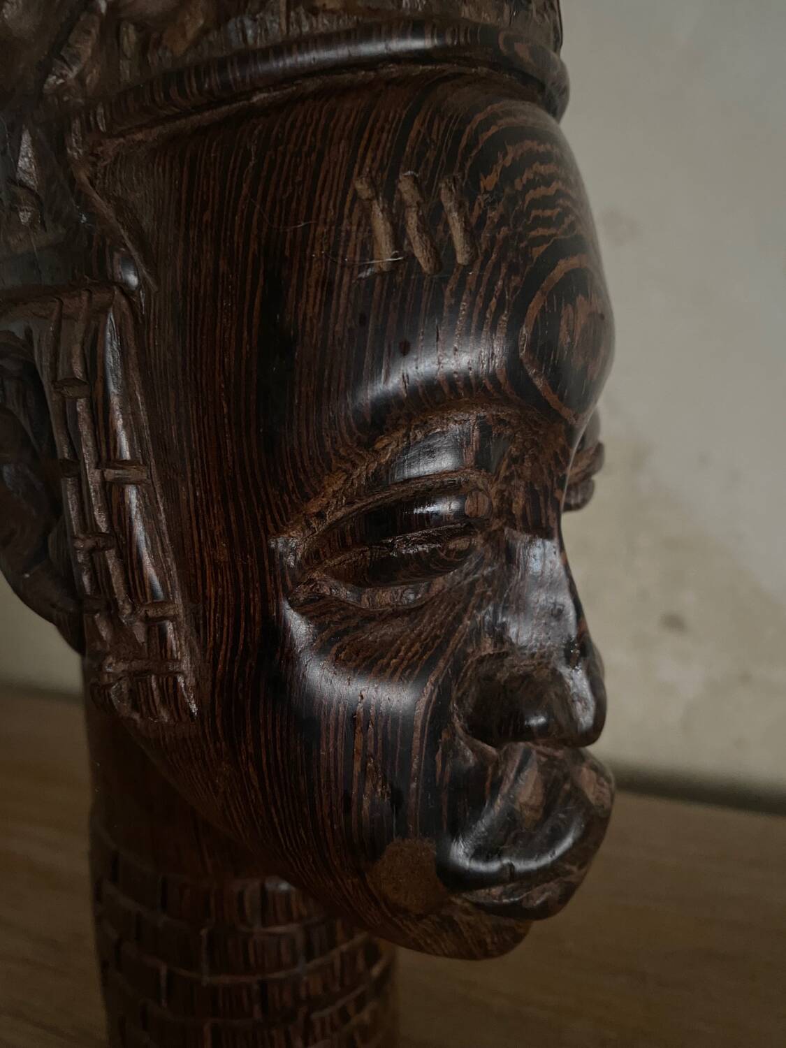 African wooden bust sculpture