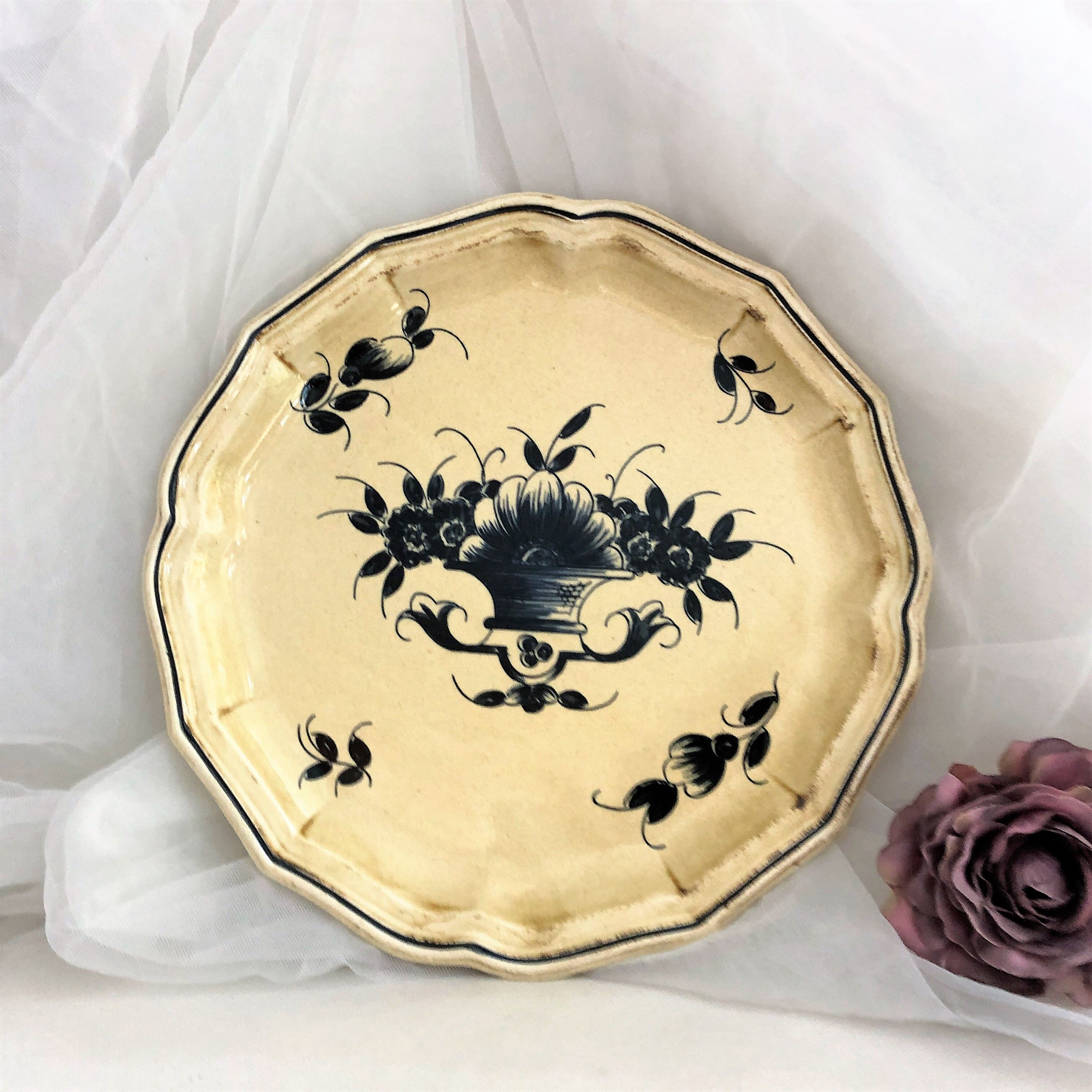 Decorative plate earthenware from Salins France decoration Basket