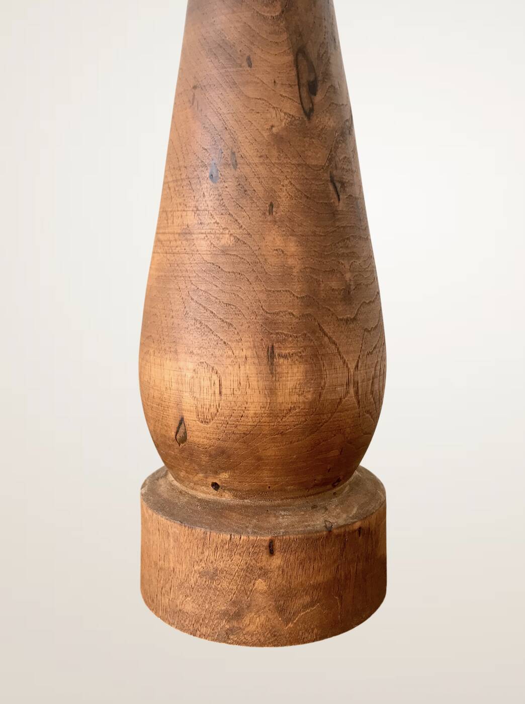 Lampe XL en bois avec abat-jour en lin