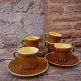 Lot de cinq tasses et soucoupes Digoin