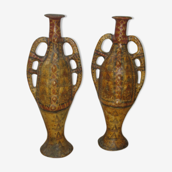 Pair of ancient kabyle amphorae in pottery