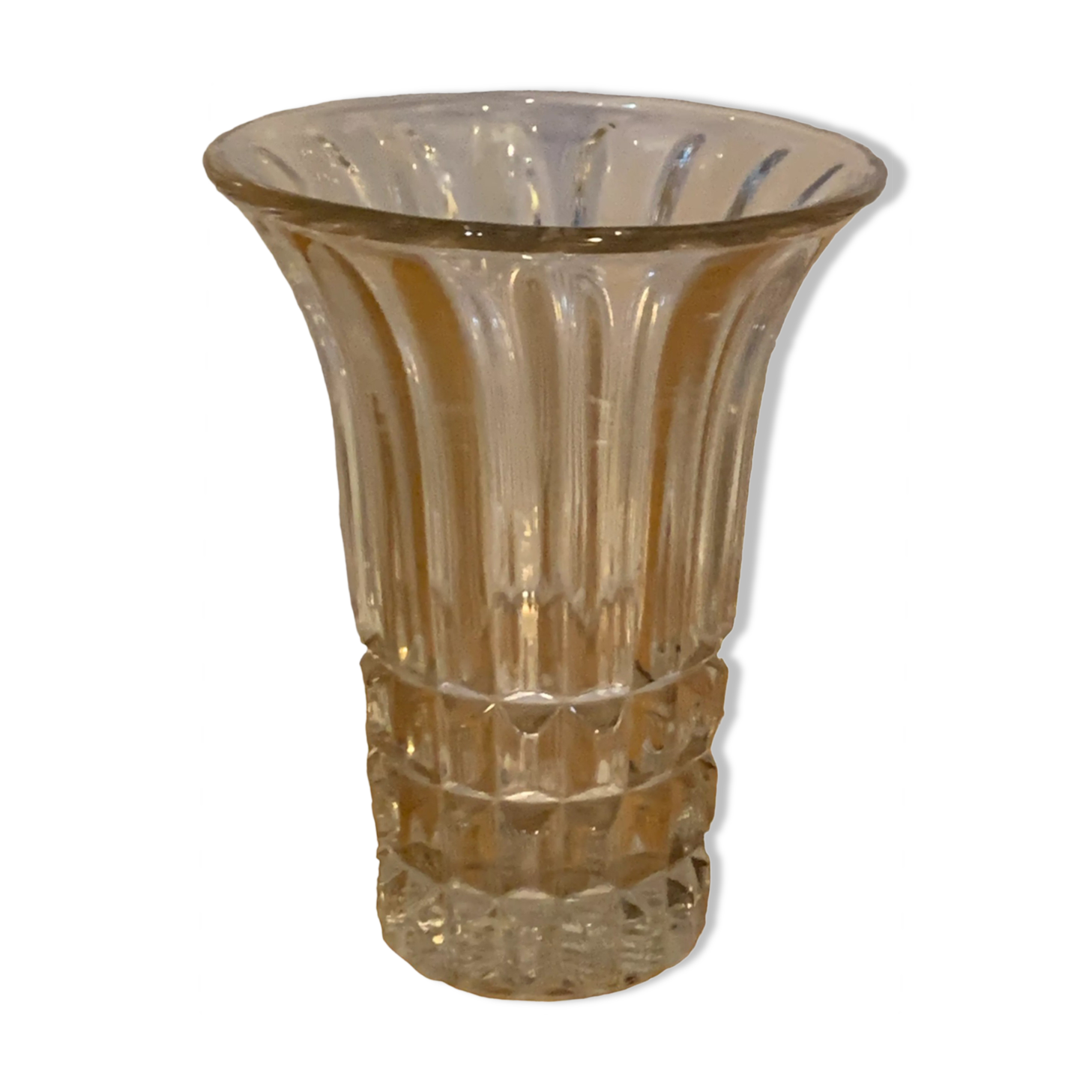 Tulip-shaped crystal vase
