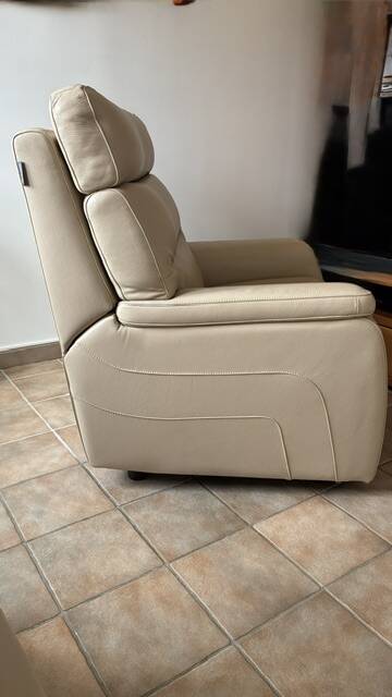 New Giorgio Tousalon armchair