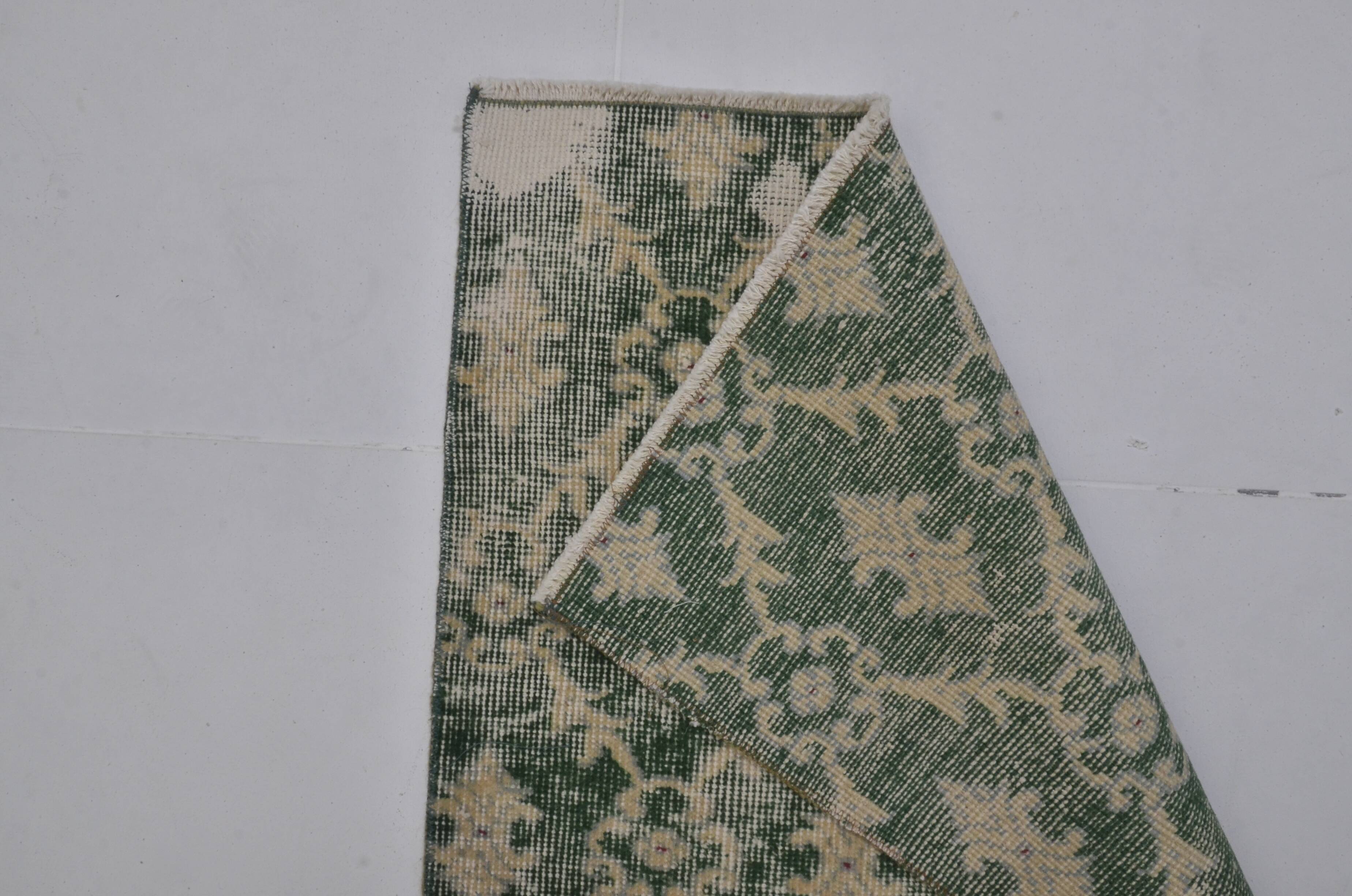 Tapis vintage Oushak Gren sku 3892