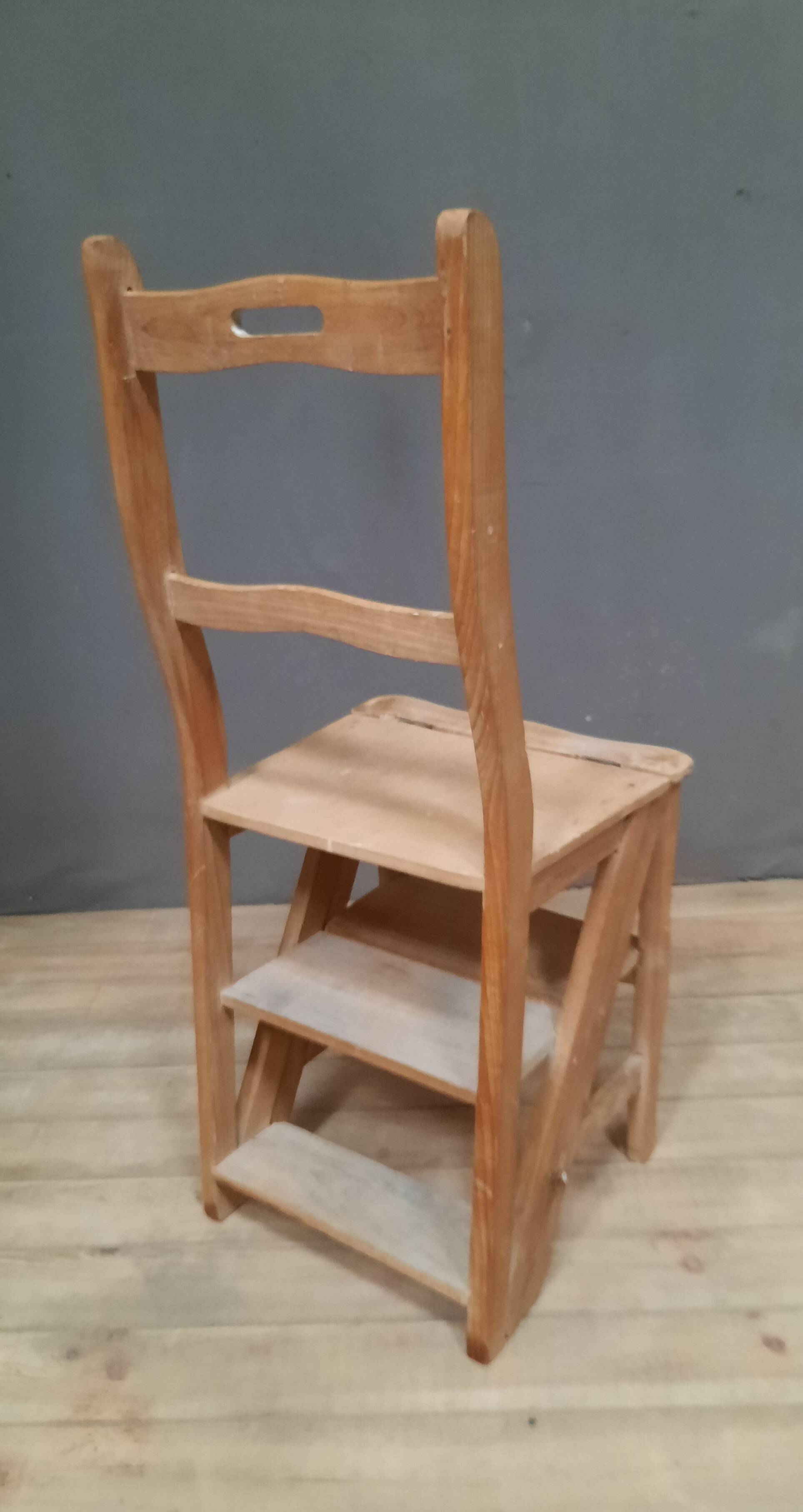Stepladder chair