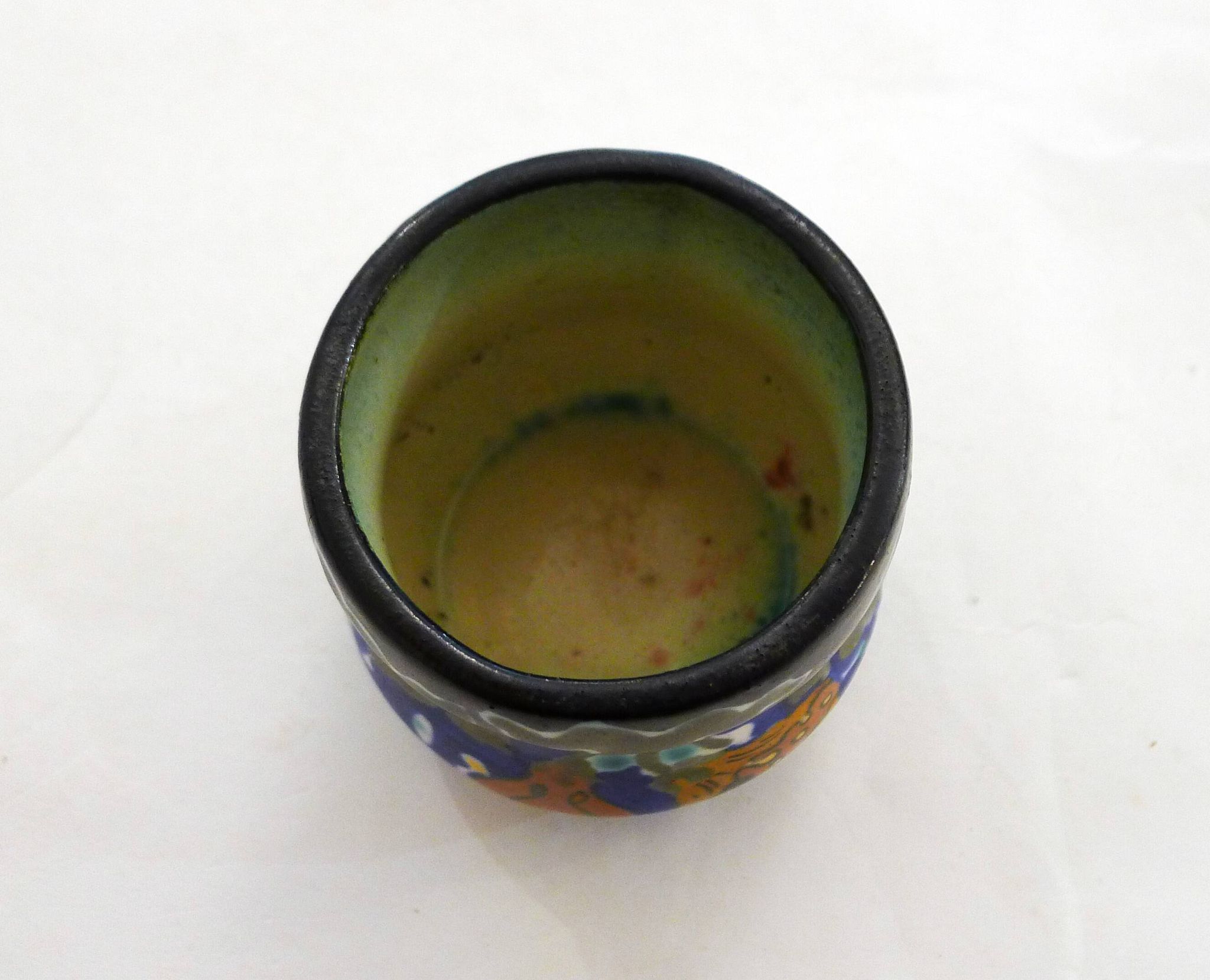 Small matte Art Deco vase / pot Regina Gouda