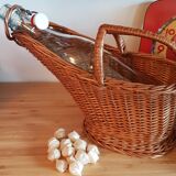 Rattan bottle holder