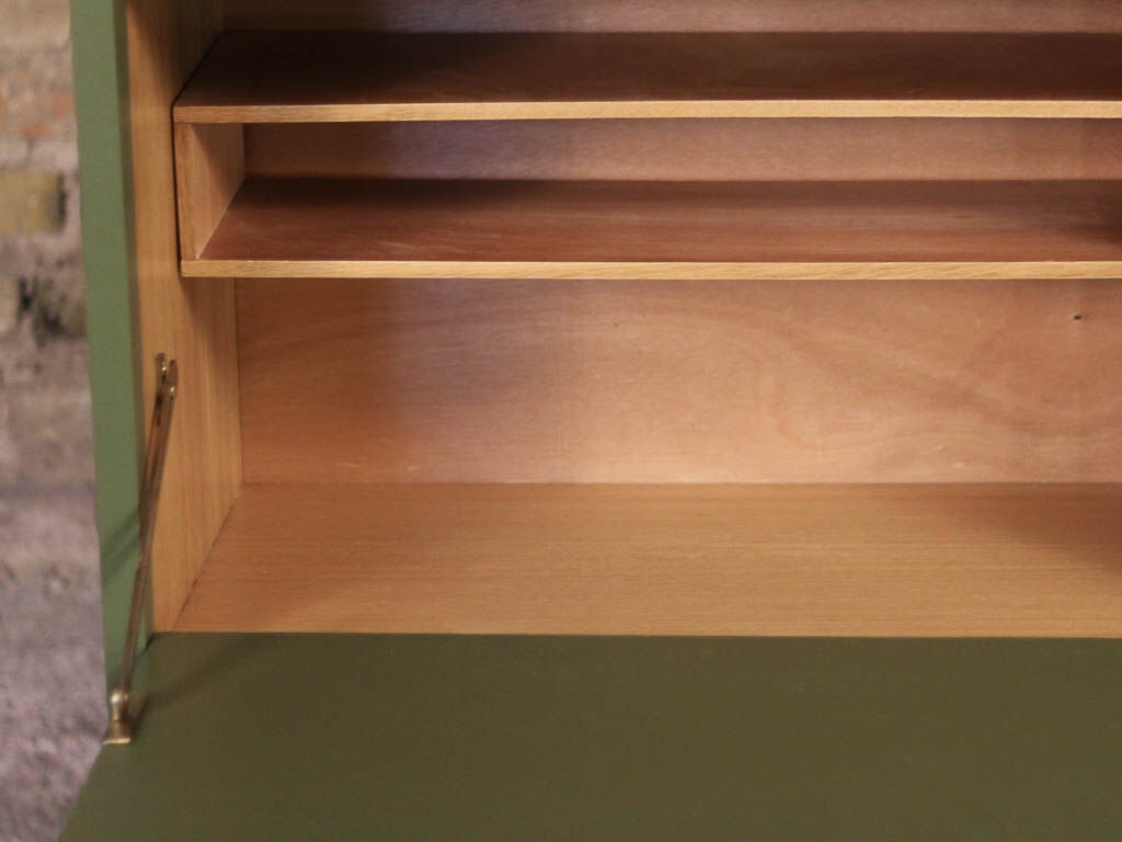 Secretary vintage in oak, circa 1950