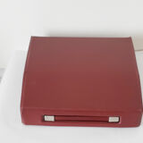 White functional underwood typewriter