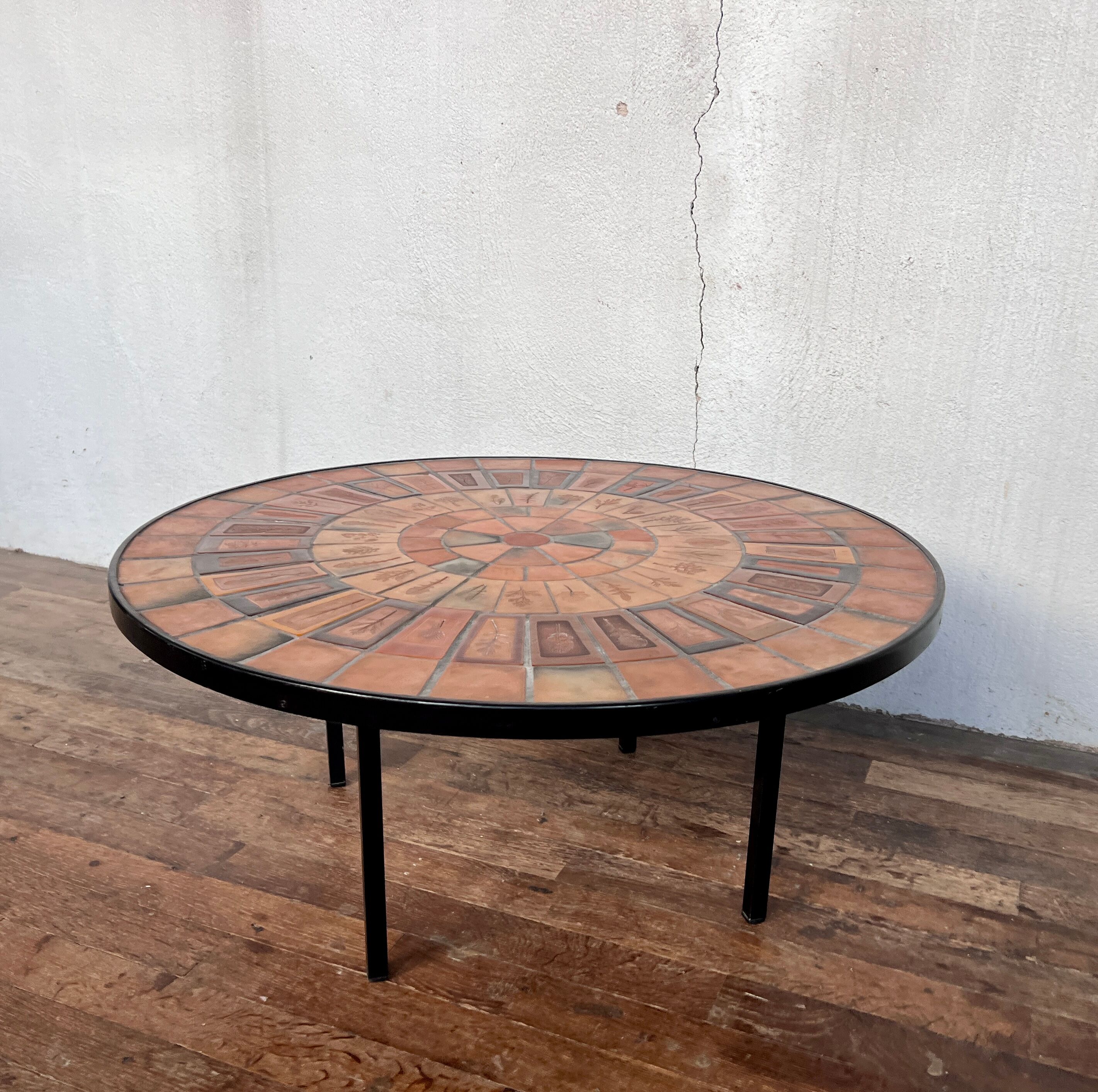 round coffee table Roger Capron Vallauris