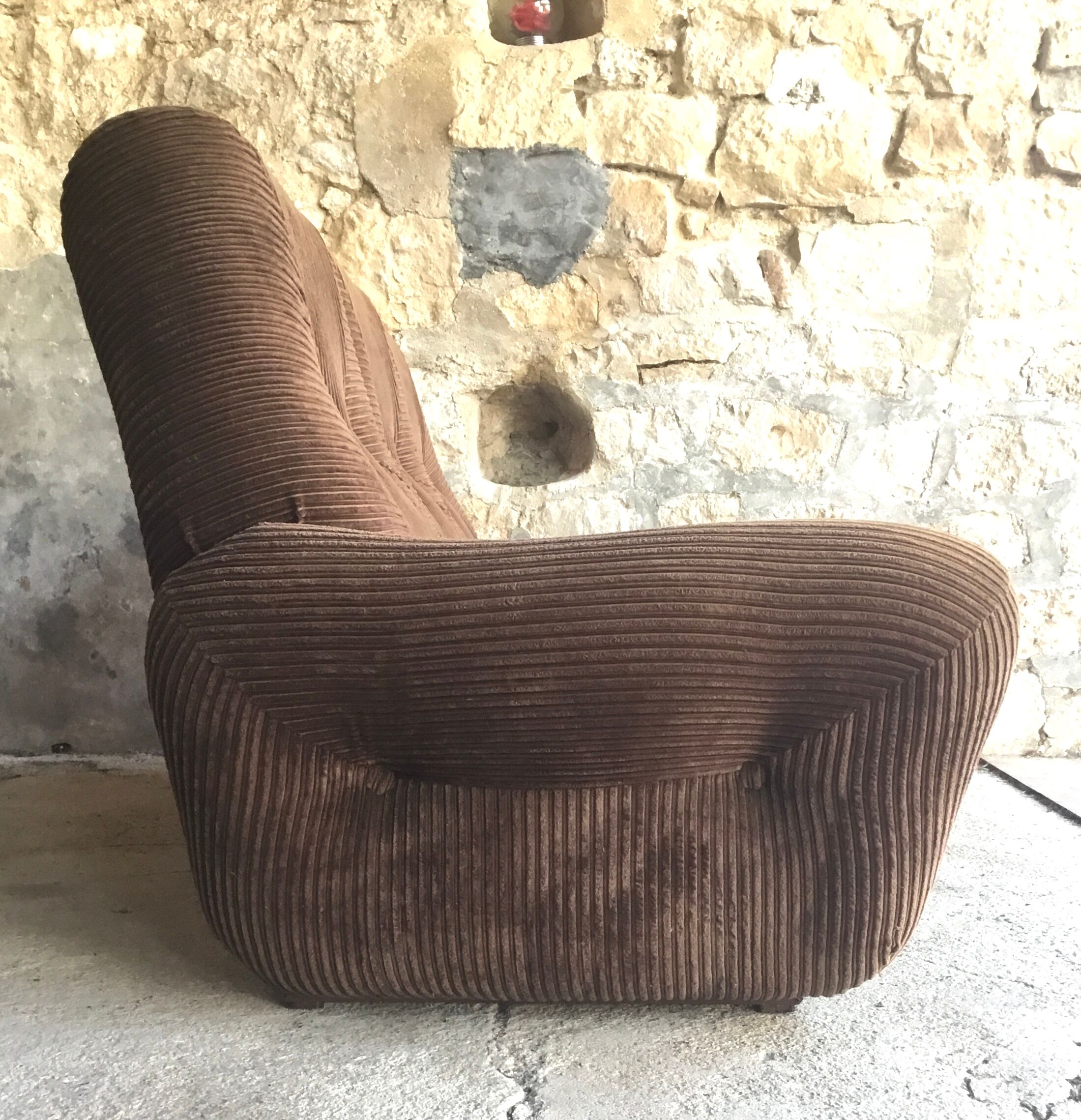 3-seater space-age convertible sofa - corded brown velvet - Design 1970